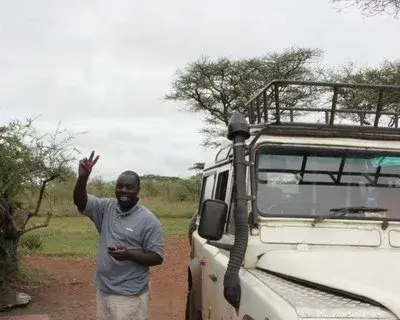 AfricanTourGuide avatar
