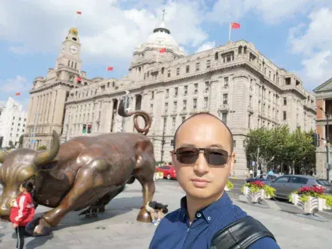 elephant_walker avatar