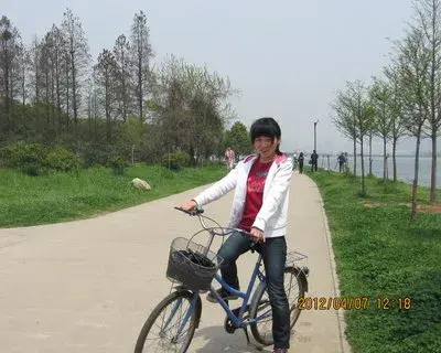 Daisy Zhang avatar