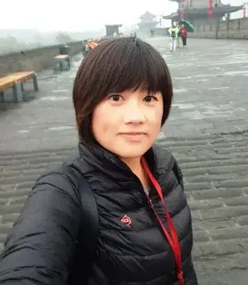 Beijing guide Sunny avatar